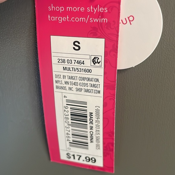 NWT, xhilaration, push up bikini top with strap included, size small - Picture 2 of 7